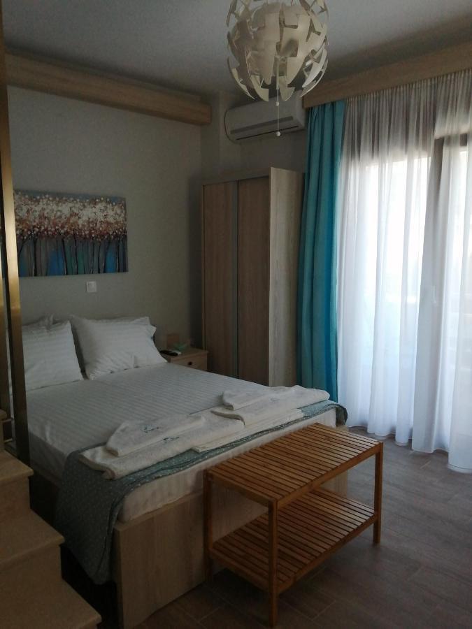 Perla Studios Paralia Dionisiou Eksteriør billede